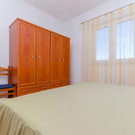 Apartments Stara Maslina Слатине Екстер'єр фото