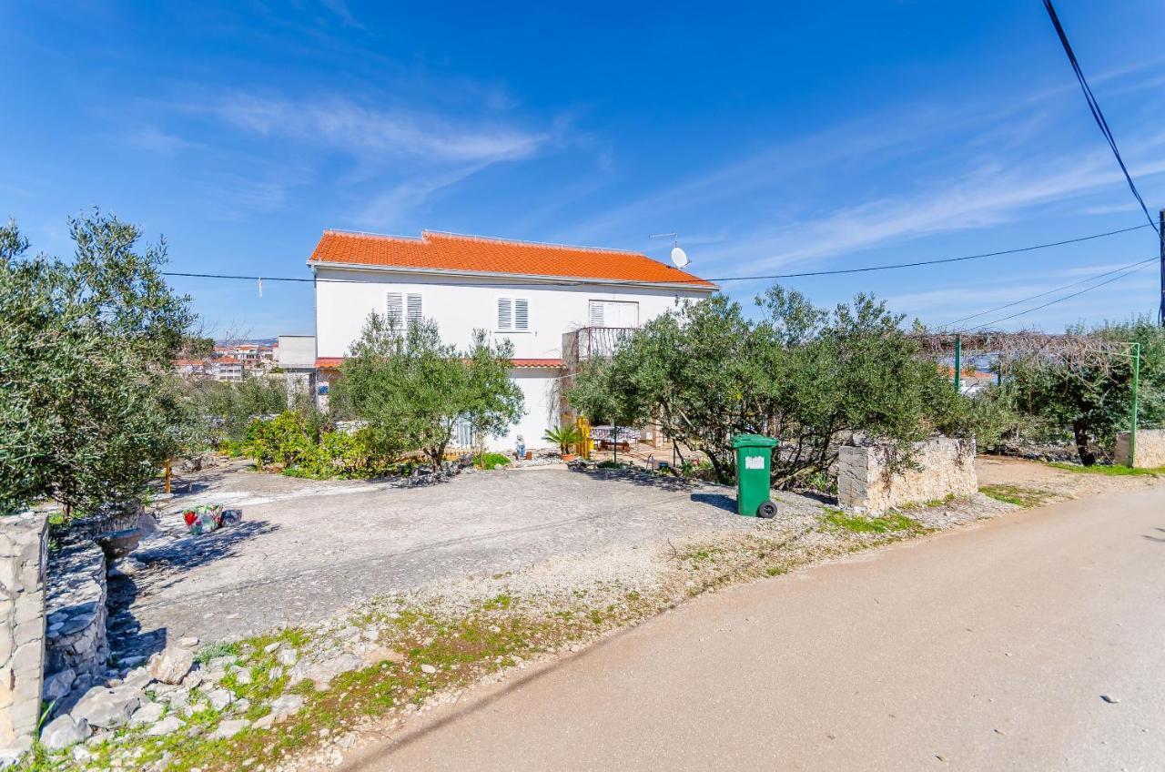 Apartments Stara Maslina Слатине Екстер'єр фото