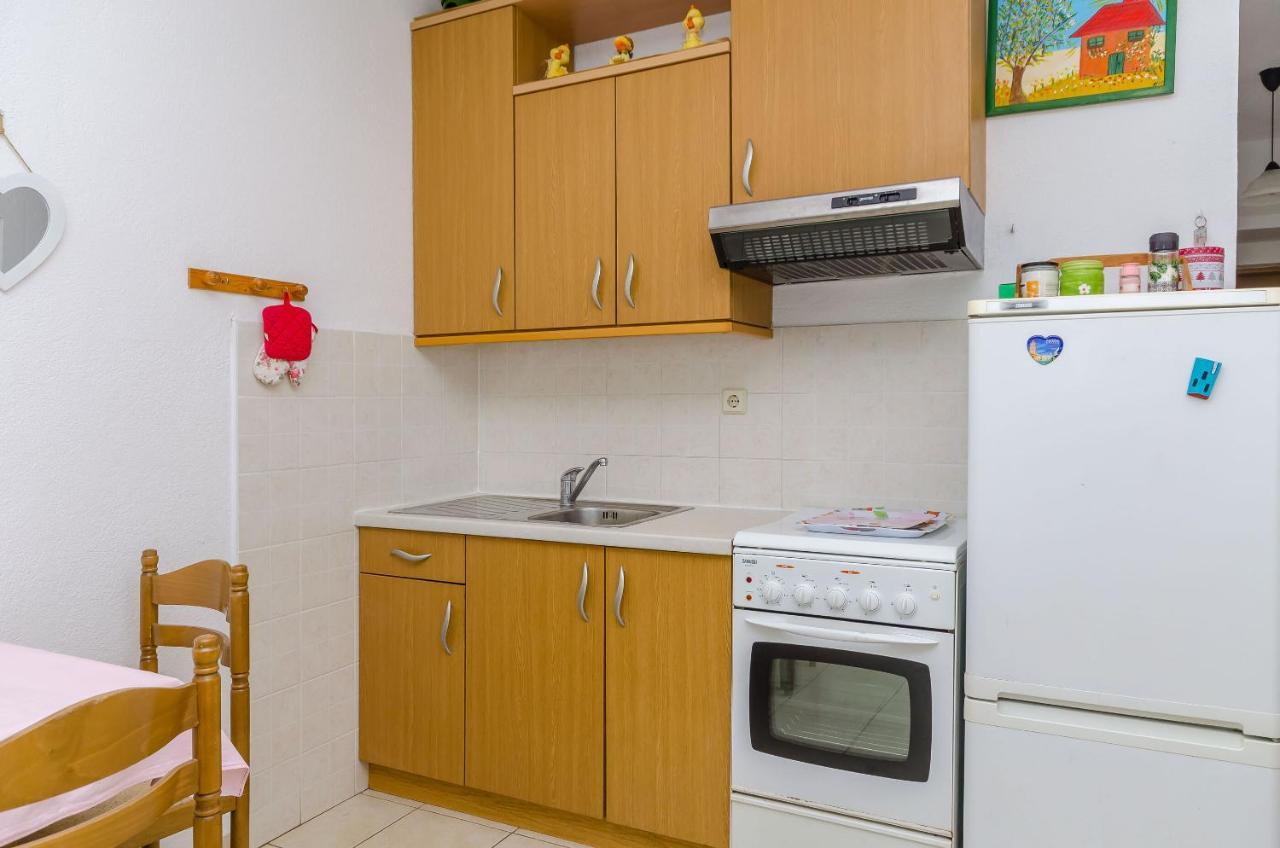 Apartments Stara Maslina Слатине Екстер'єр фото