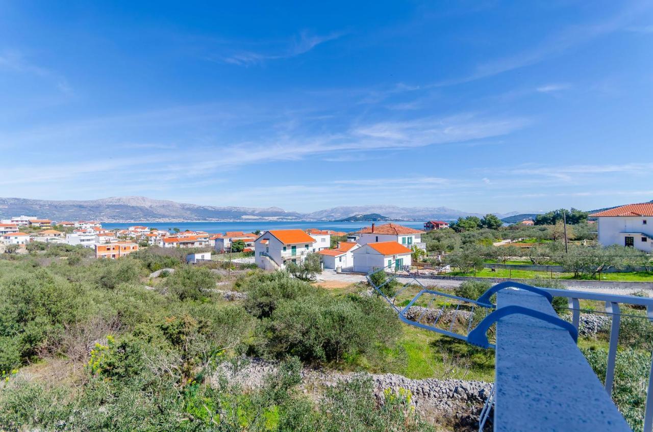 Apartments Stara Maslina Слатине Екстер'єр фото