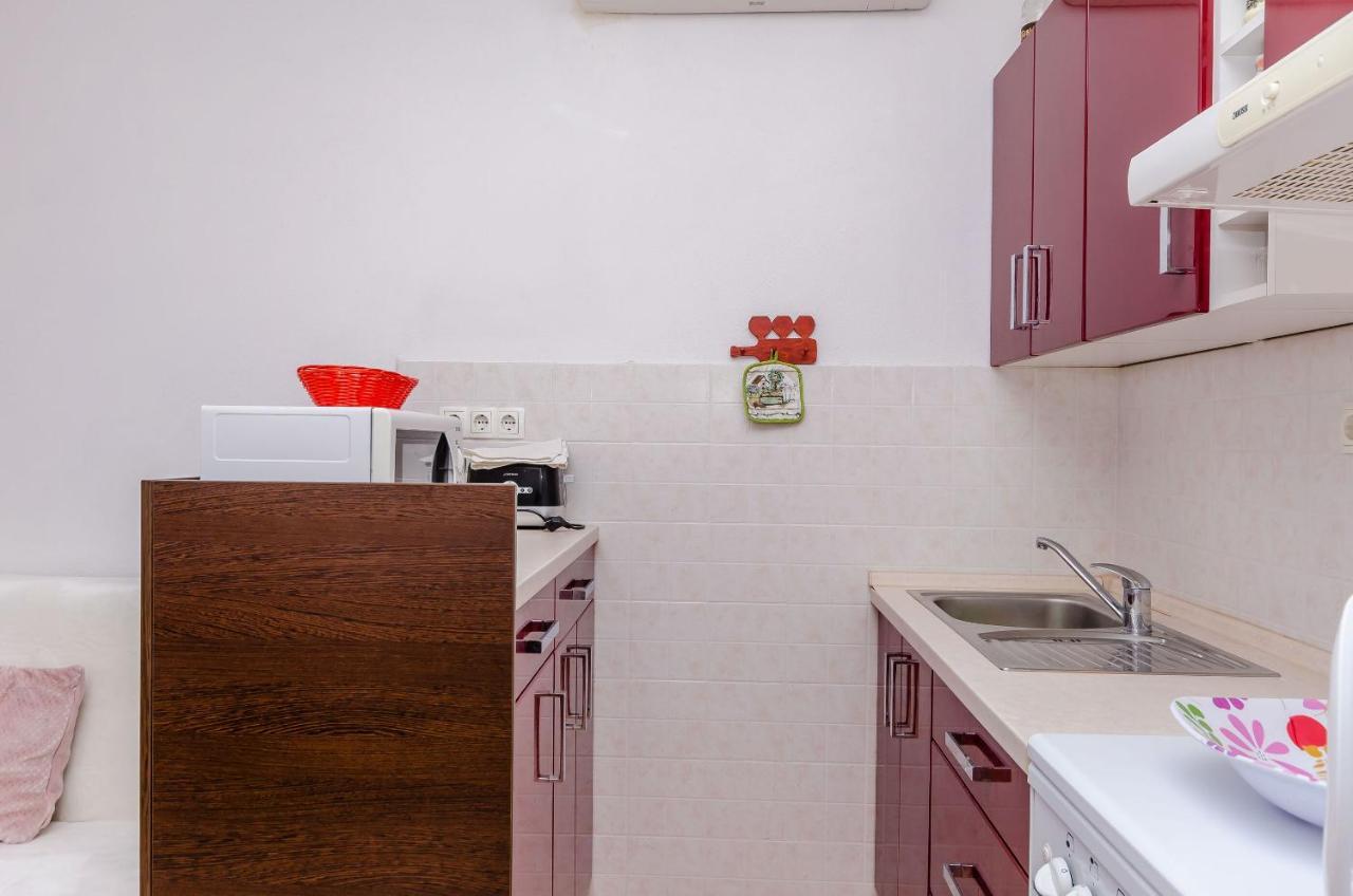 Apartments Stara Maslina Слатине Екстер'єр фото