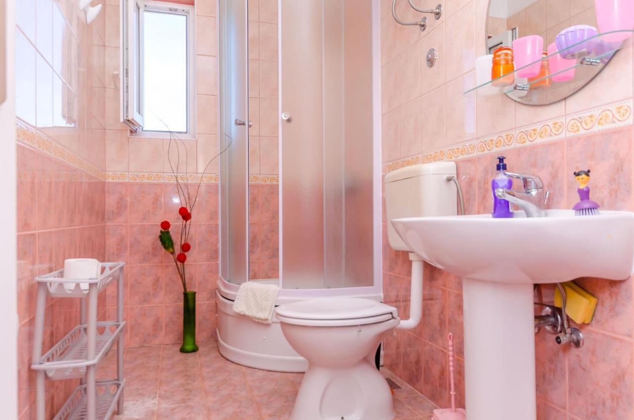 Apartments Stara Maslina Слатине Екстер'єр фото